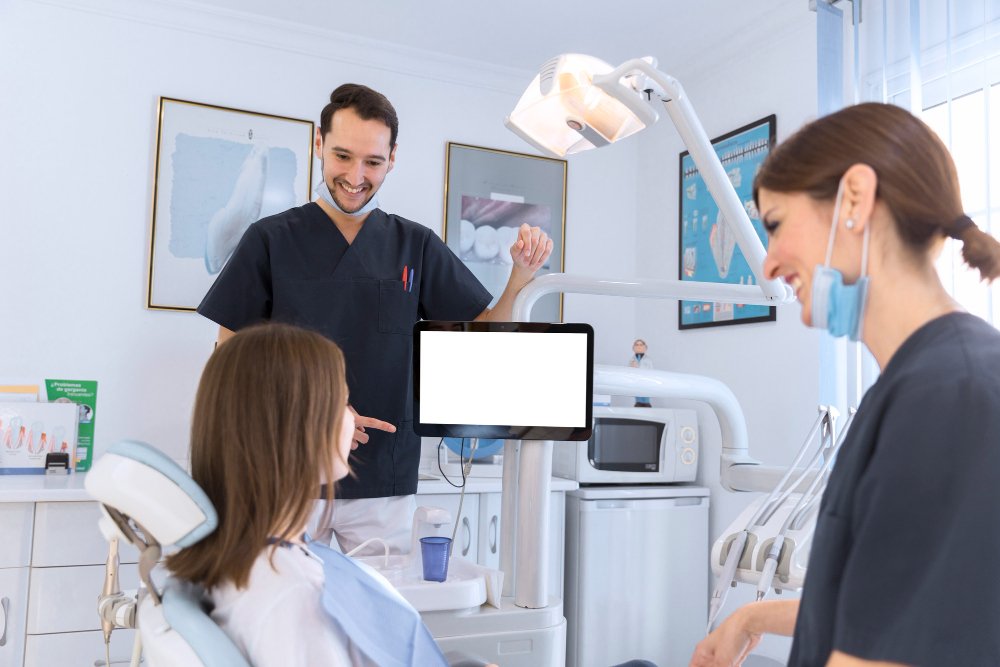 How to Find the Right Dental Clinic in Indirapuram